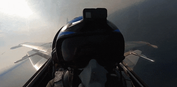 日本J3联赛_央视公开！美国双航母夹击中国辽宁舰日本J3联赛，歼-15挂弹起飞与美军狗斗