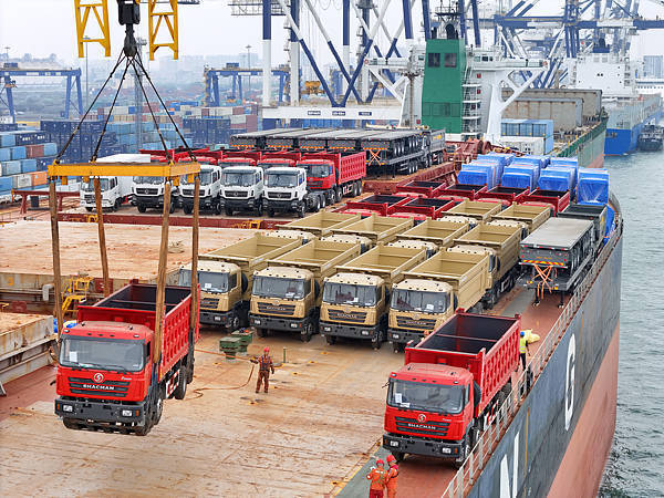 意大利U21 vs黑山U21_“最快本月”意大利U21 vs黑山U21，美政府拟限制或禁止进口中国无人机和中重型车辆