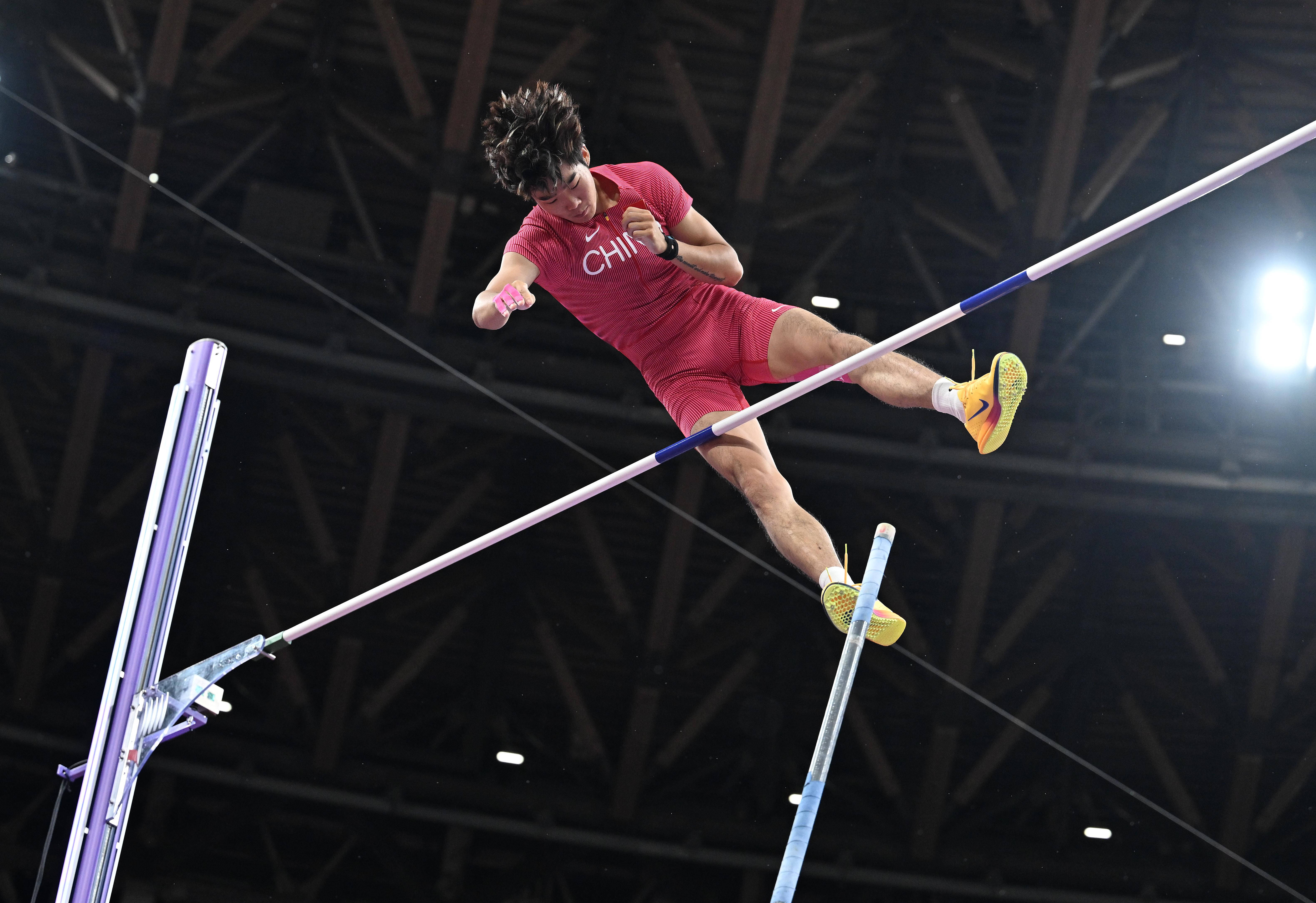 篮球的全场比分有包括加时赛吗篮球的全场比分有包括加时赛吗？？_（田径世锦赛）男子撑杆跳高资格赛赛况