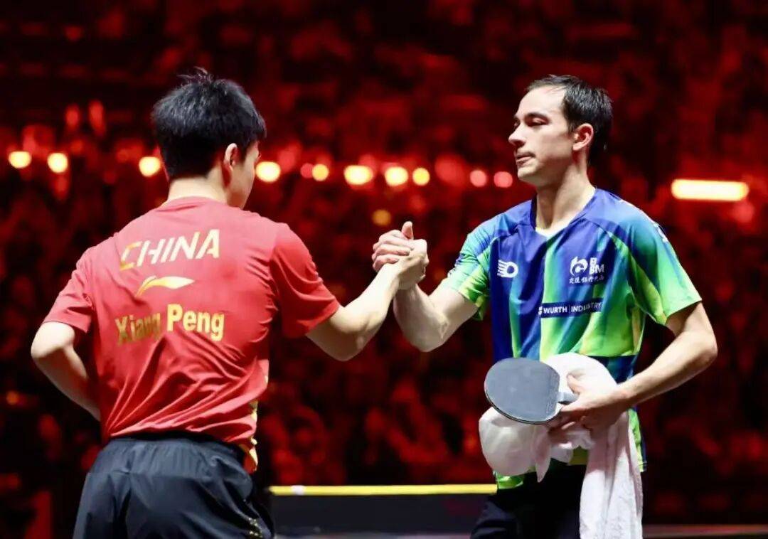 皇冠登3代理申请_孙颖莎、王曼昱女单争金皇冠登3代理申请，王楚钦、向鹏挺进男单4强 | WTT中国大满贯