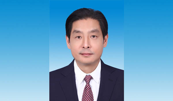 皇冠信用網登2代理申请_重庆垫江县委书记毛平转任重庆社会主义学院党组书记、副院长