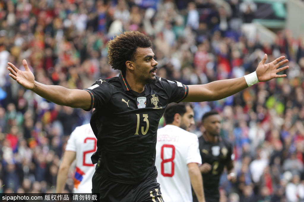 皇冠信用网开户_直通世界杯皇冠信用网开户！世预赛-C罗停赛B费戴帽 葡萄牙9-1亚美尼亚